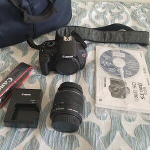 Canon Rebel T5 Camera